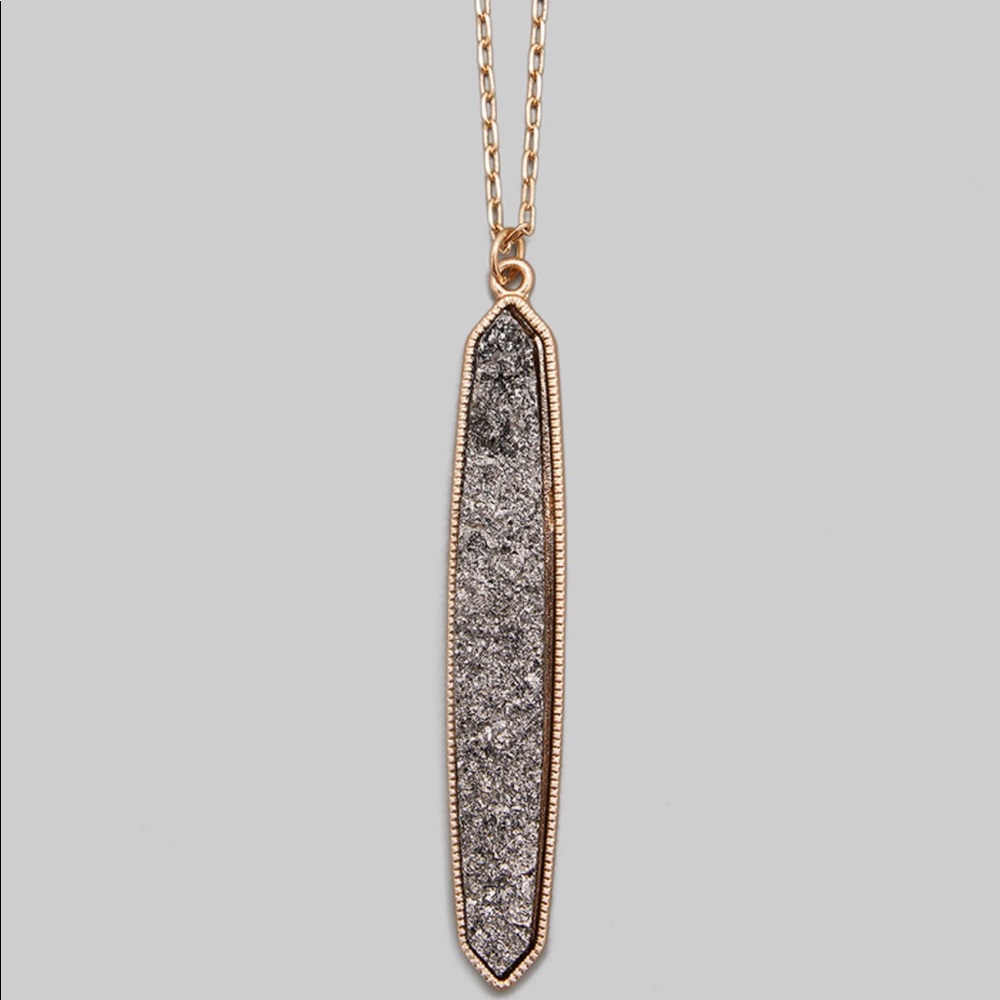 ‼️PRICE DROP‼️ONLY $10 TODAY✨BRAND NEW✨Oval Stone Druze Necklace✨2 colors!❤️🎄 - Picture 2 of 6